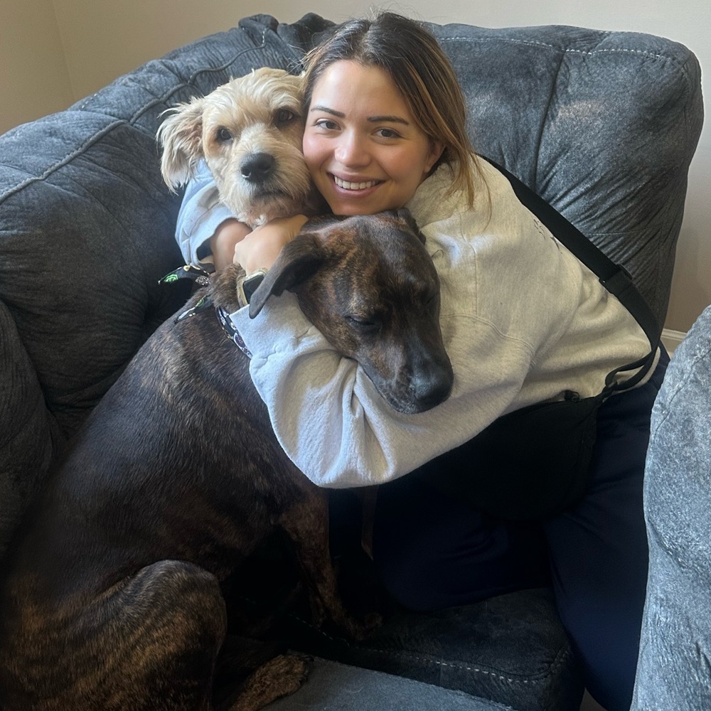 Meet your Posher, Alyssa